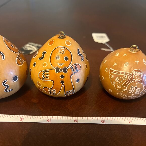 Set Of 4 Lucuma Designs Handmade Gourd Ornaments With‎ Gingerbread & Bird Motifs - Picture 8 of 12